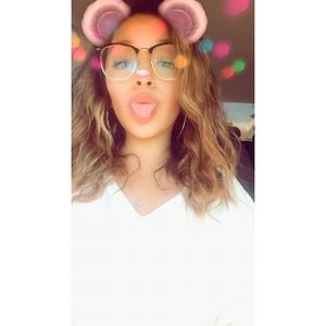 Meet your Posher, Miriam